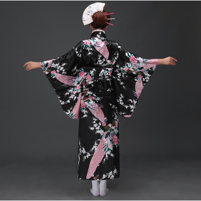 Kimono Japonais Femme Traditionnel Noir - Élégance Intemporelle