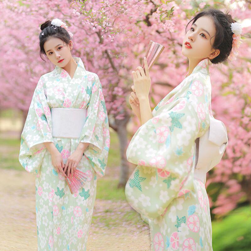 Kimono Japonais de Printemps