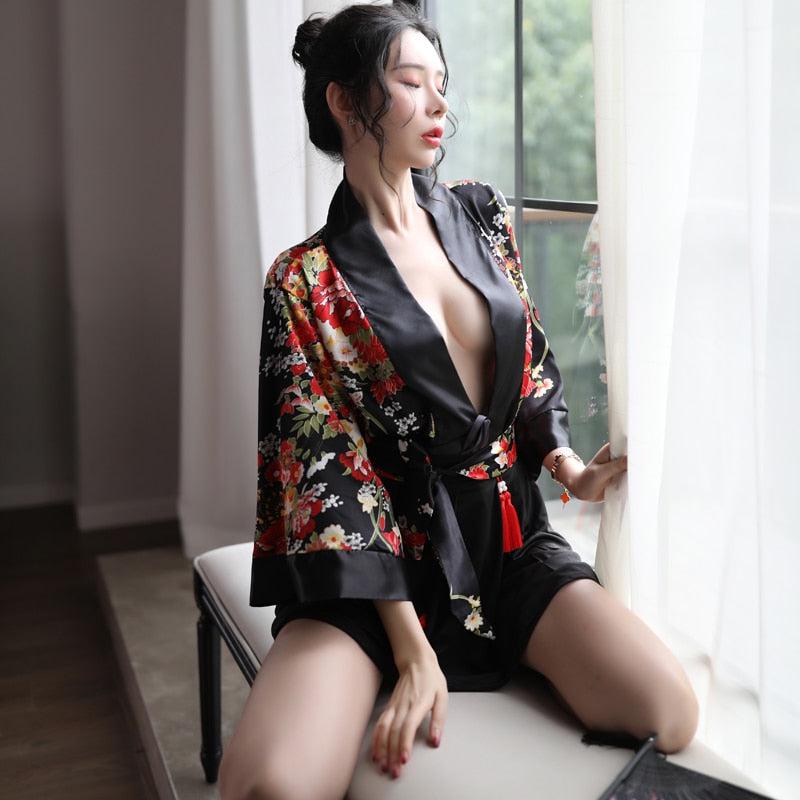 Traditional Japanese Kimono Short Women