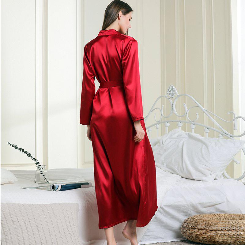 Kimono Satin Rouge pour Femme