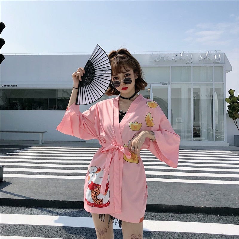 Japanese Kimono Jacket in pink.